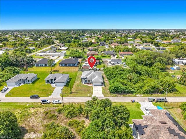 3907 11th ST SW, Lehigh Acres, FL 33976