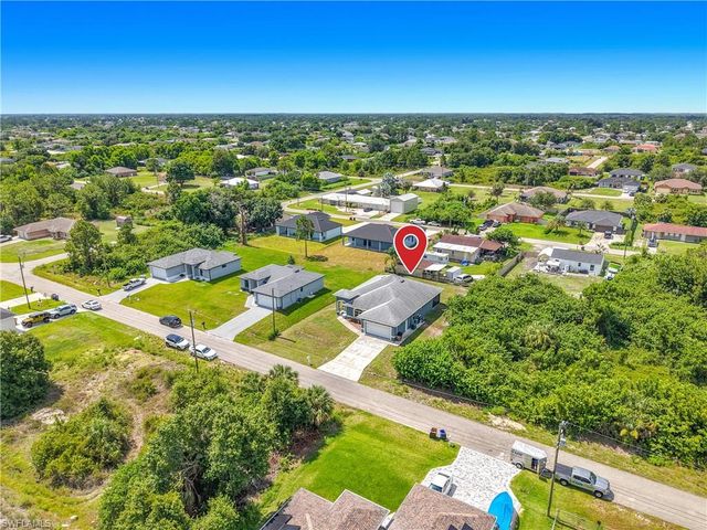 3907 11th ST SW, Lehigh Acres, FL 33976