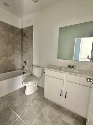 390 BOGEY DRIVE, Davenport, FL 33896