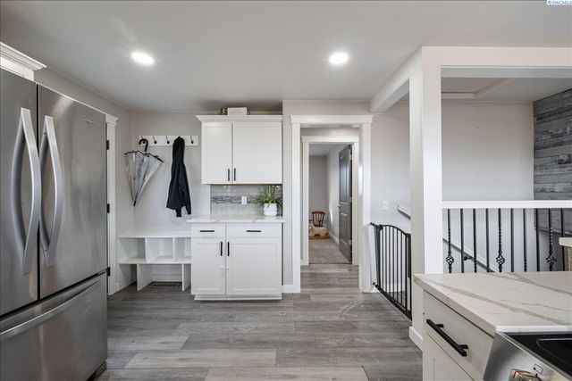 220006 E 59th Ave, Kennewick, WA 99337