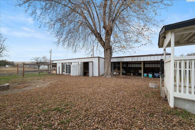 220006 E 59th Ave, Kennewick, WA 99337