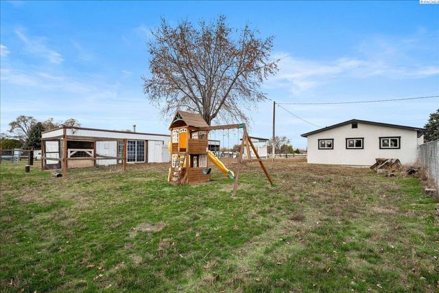 220006 E 59th Ave, Kennewick, WA 99337