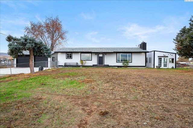 220006 E 59th Ave, Kennewick, WA 99337