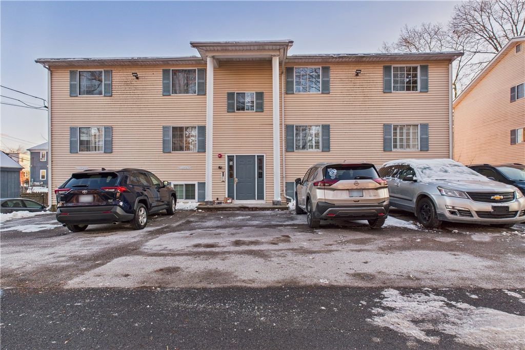 20 Oak Street, North Providence, RI 02911