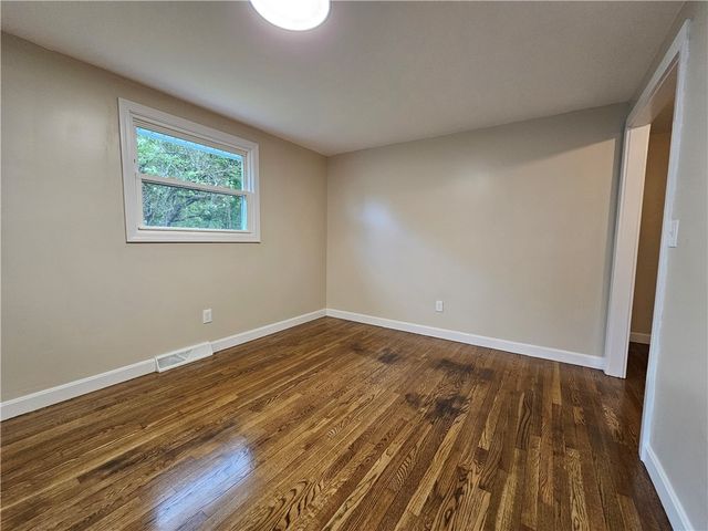 116 Louise Drive, Tiverton, RI 02878