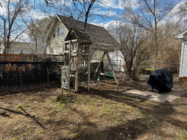 1622 S 11th Avenue S, Fargo, ND 58103