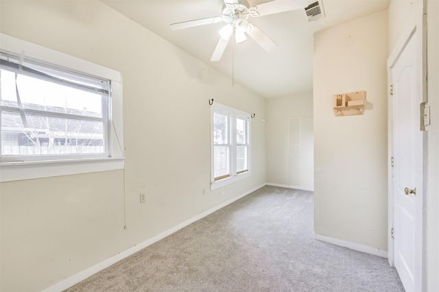 2242 Houston Avenue, Pearland, TX 77581