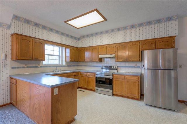 10600 E 51st Street, Kansas City, MO 64133