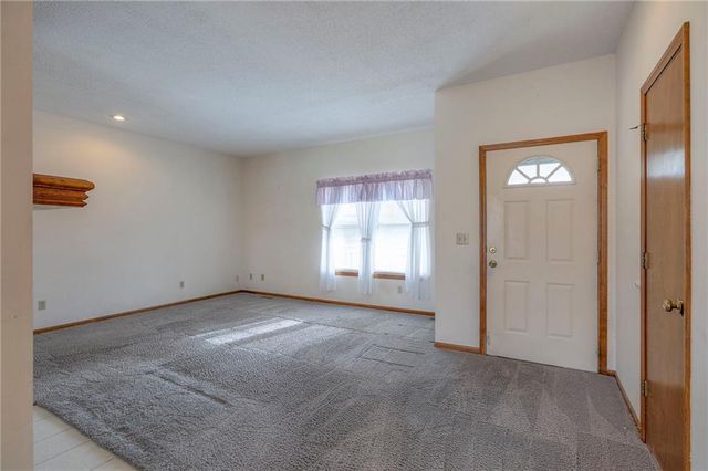 10600 E 51st Street, Kansas City, MO 64133