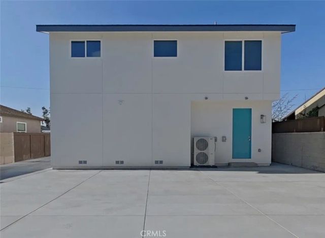 6118 Amos, Lakewood, CA 90712