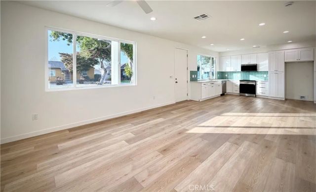 6118 Amos, Lakewood, CA 90712