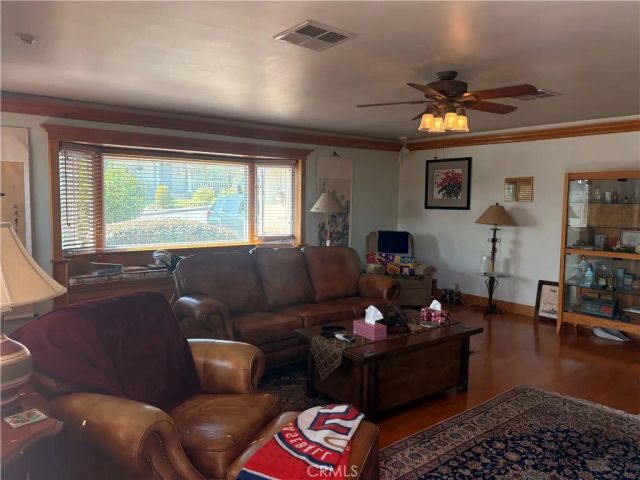 95 W. Laurel Avenue, Sierra Madre, CA 91024