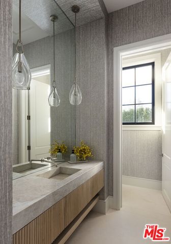 721 N Bonhill Road, Los Angeles, CA 90049