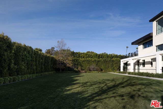 721 N Bonhill Road, Los Angeles, CA 90049