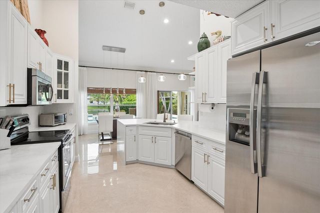 10251 NW 16th Street, Coral Springs, FL 33071