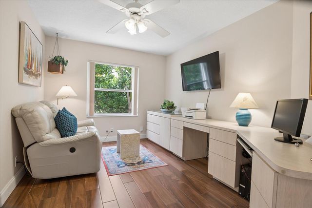 10251 NW 16th Street, Coral Springs, FL 33071