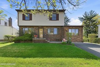 38 Atkins Terrace, East Rutherford, NJ 07073