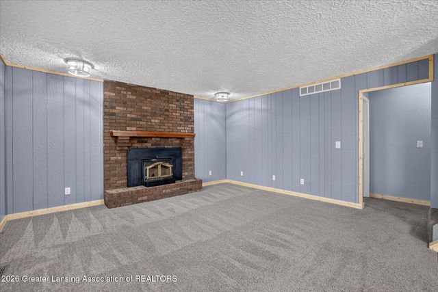 1109 Mora Circle, Dewitt, MI 48820