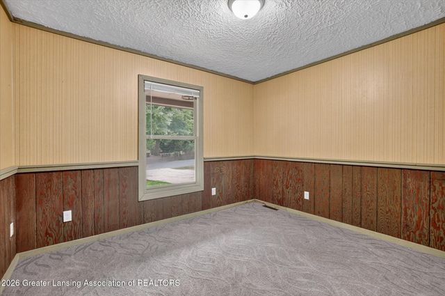 1109 Mora Circle, Dewitt, MI 48820