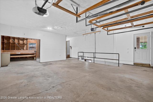 1109 Mora Circle, Dewitt, MI 48820