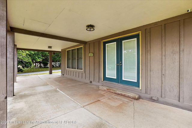 1109 Mora Circle, Dewitt, MI 48820