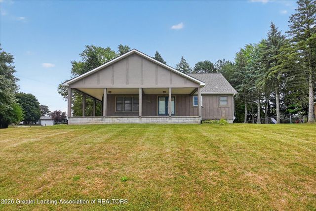 1109 Mora Circle, Dewitt, MI 48820