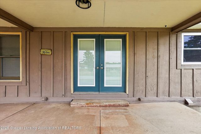 1109 Mora Circle, Dewitt, MI 48820