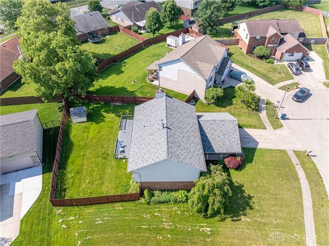 8686 Chauncy Place, Huber Heights, OH 45424