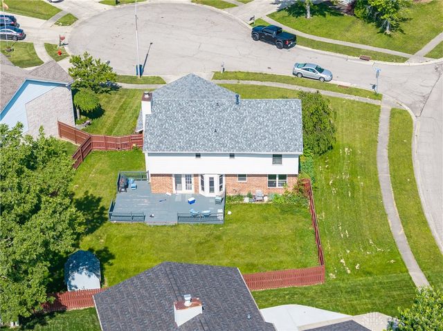 8686 Chauncy Place, Huber Heights, OH 45424