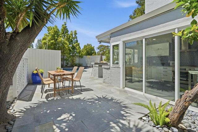 544 Castlerock Court, Sunnyvale, CA 94087