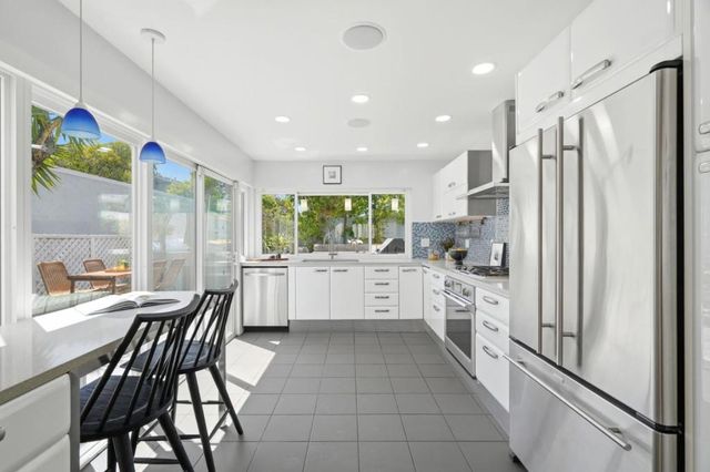 544 Castlerock Court, Sunnyvale, CA 94087