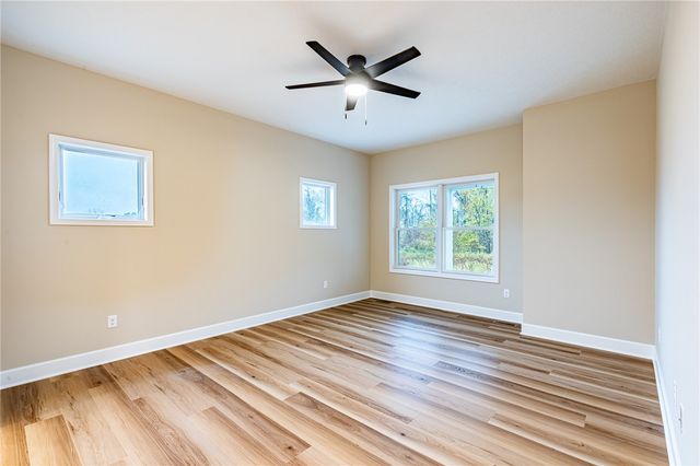 6122 Villa Fina Drive, Ontario, NY 14519