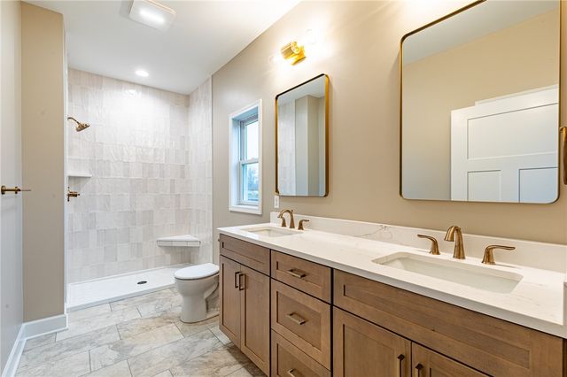 6122 Villa Fina Drive, Ontario, NY 14519