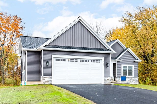 6122 Villa Fina Drive, Ontario, NY 14519