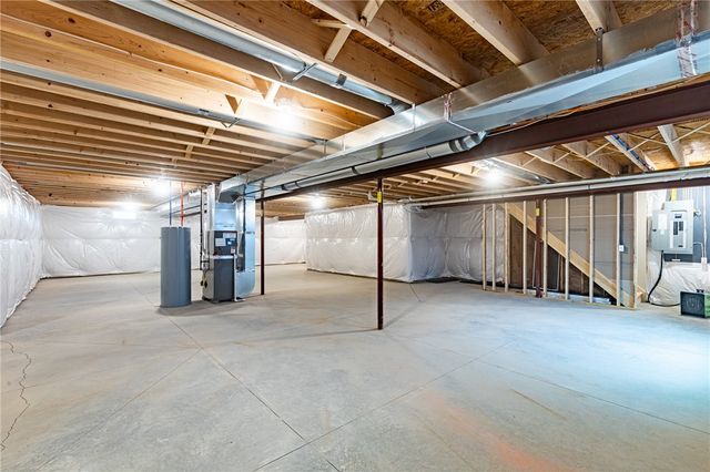 6122 Villa Fina Drive, Ontario, NY 14519