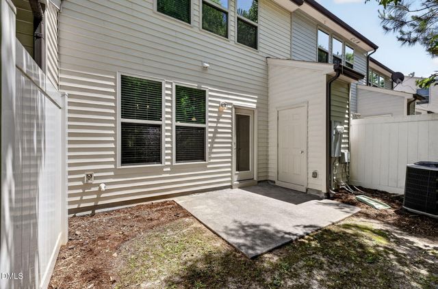 3607 Landshire View Lane, Raleigh, NC 27616