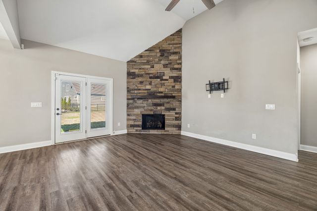 1082 Wittys Way, Clarksville, TN 37043