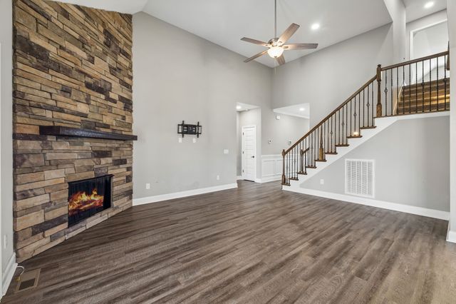 1082 Wittys Way, Clarksville, TN 37043