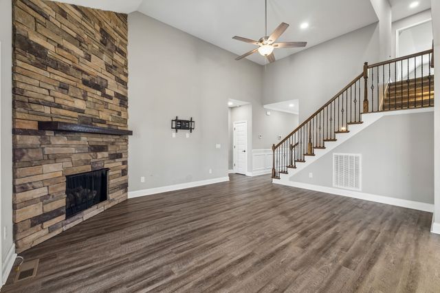 1082 Wittys Way, Clarksville, TN 37043
