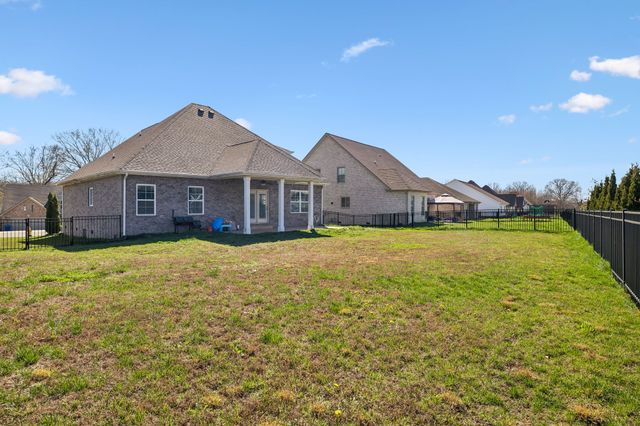 1082 Wittys Way, Clarksville, TN 37043