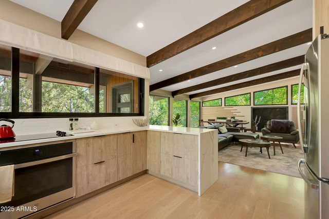 1960 IRIS Lane, Sedona, AZ 86336