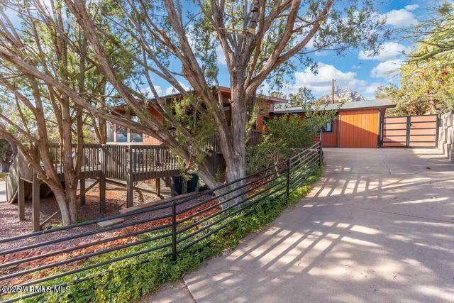 1960 IRIS Lane, Sedona, AZ 86336