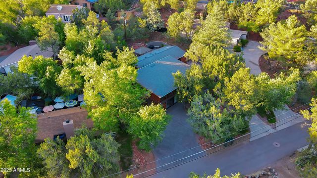 1960 IRIS Lane, Sedona, AZ 86336