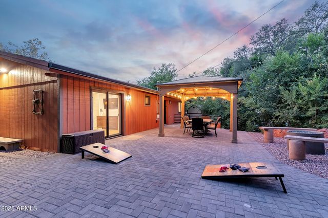 1960 IRIS Lane, Sedona, AZ 86336