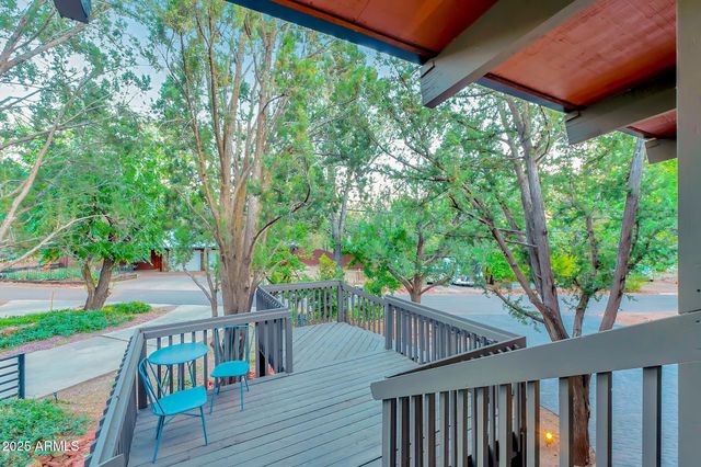 1960 IRIS Lane, Sedona, AZ 86336