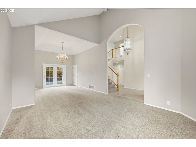 7600 Sw MILLERGLEN Dr, Beaverton, OR 97007