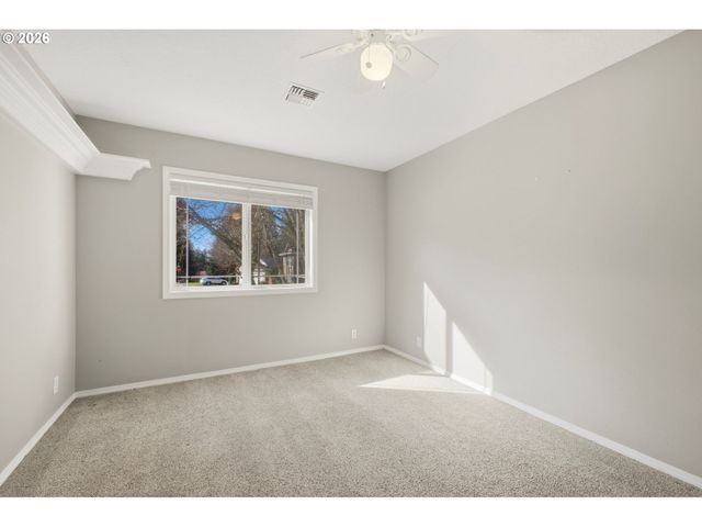 7600 Sw MILLERGLEN Dr, Beaverton, OR 97007