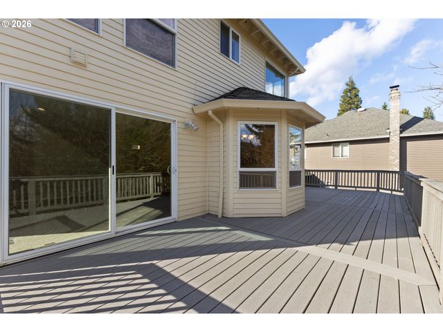 7600 Sw MILLERGLEN Dr, Beaverton, OR 97007