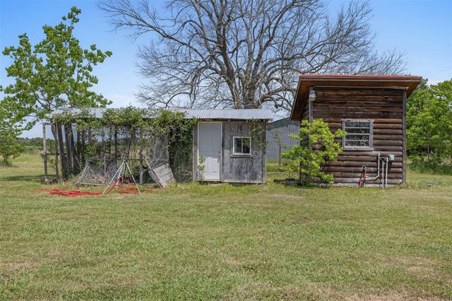 888 Tafelski Road, New Waverly, TX 77358