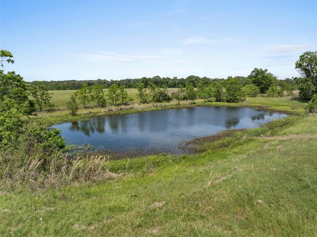 888 Tafelski Road, New Waverly, TX 77358